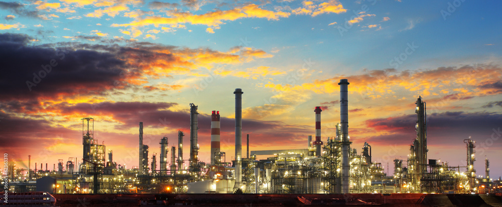 Oil Refinery