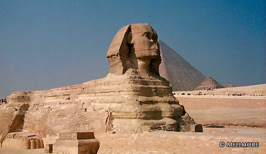 The Great Sphinx and Pyramids of Giza during a cheap trip in Egypt