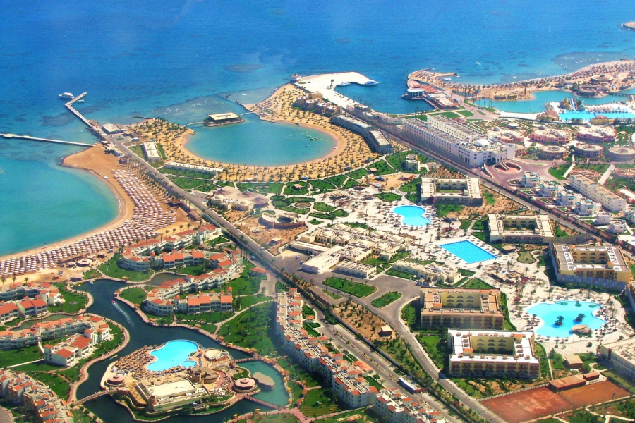Egypt tour packages with flights to Hurghada offer Red Sea resort access