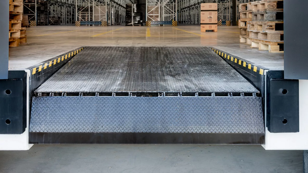 Dock Leveller