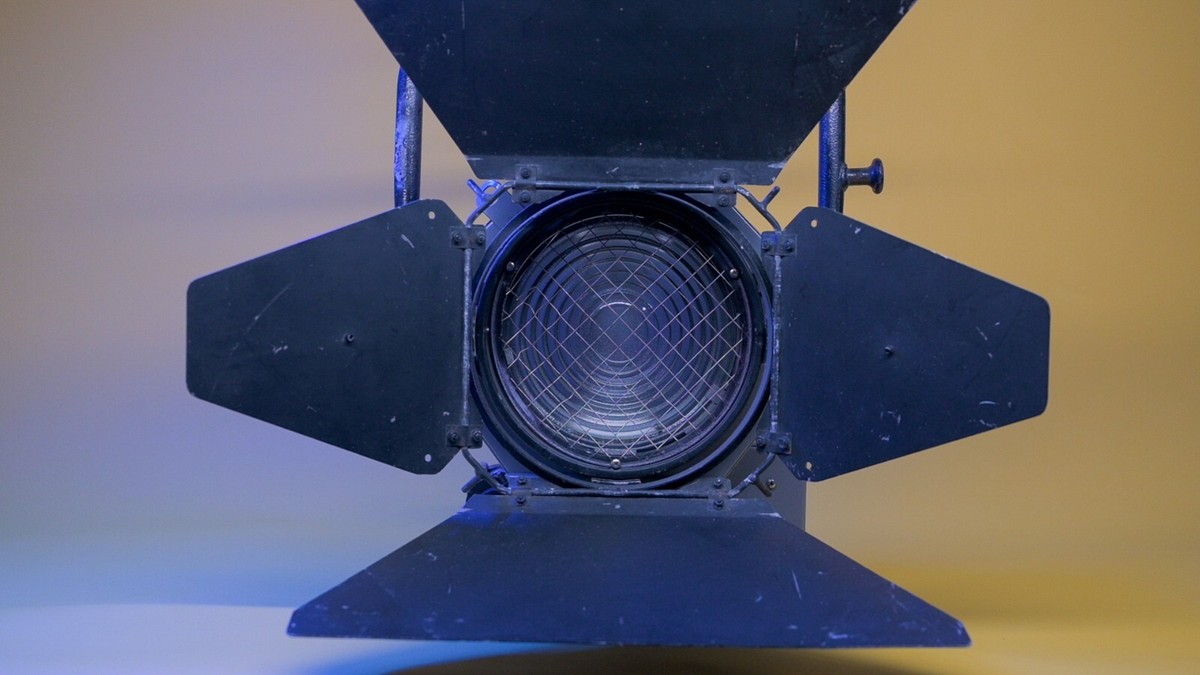 Desisti 575W (линза Френель)