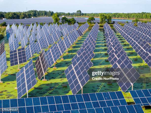 78 Sun Tracking System For Solar Panels Stock Photos, High-Res Pictures, and Images - Getty Images