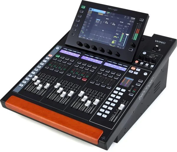 Behringer Wing Compact