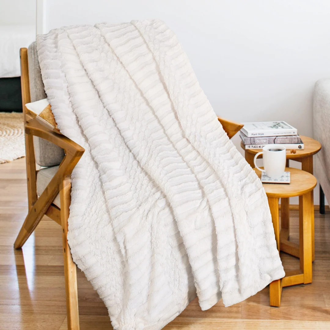 Blankets & Throws