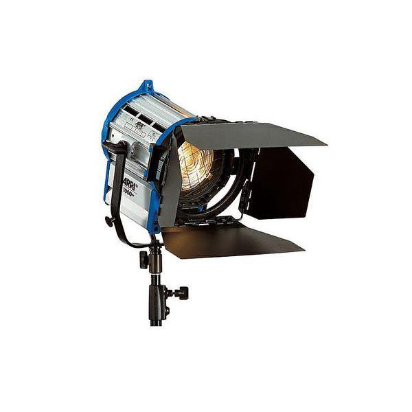 Arri 1kW (линза Френель)