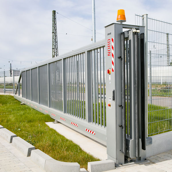Elektrisches Schiebetor Industrie