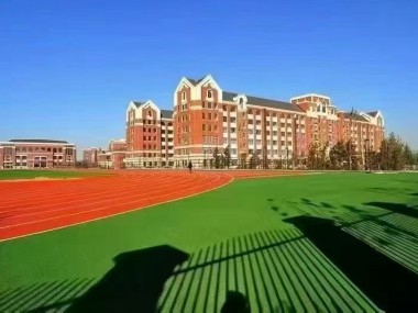 校园风采_郑州白求恩医学院（郑州城市管理中专学校）