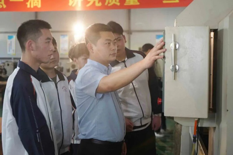 二十余门热门专业亮相，走进河南辅读中等职业学校实训基地_学校新闻_河南辅读中等职业学校