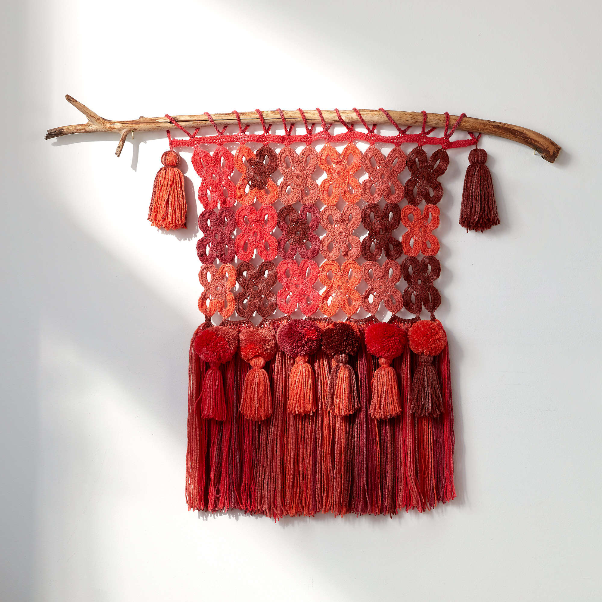 Free Easy Caron Boho Crochet Wall Hanging Pattern | Yarnspirations